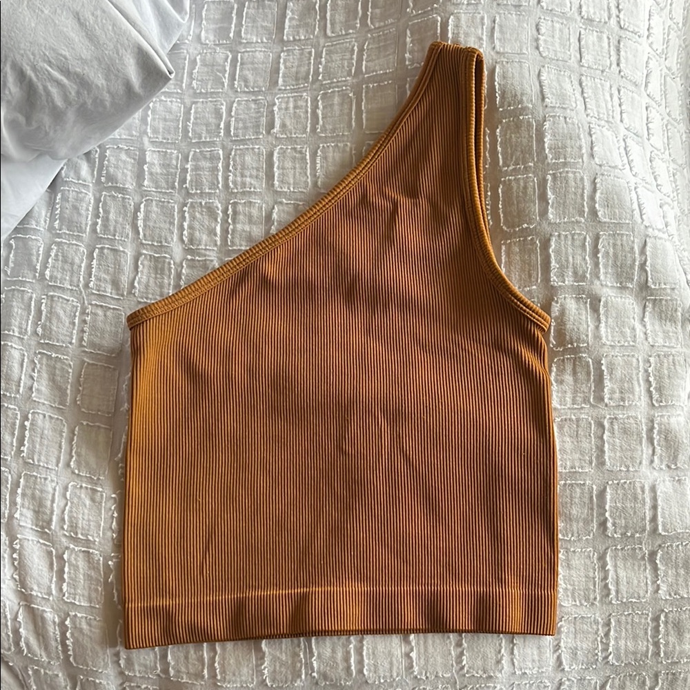 One-Shoulder Ribbed Top in Brown